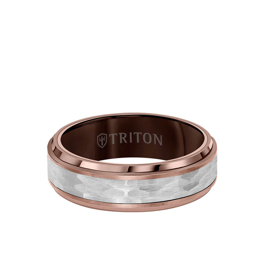 7MM Espresso Tungsten Carbide Ring - Hammered Center and Step Edge - Image 4
