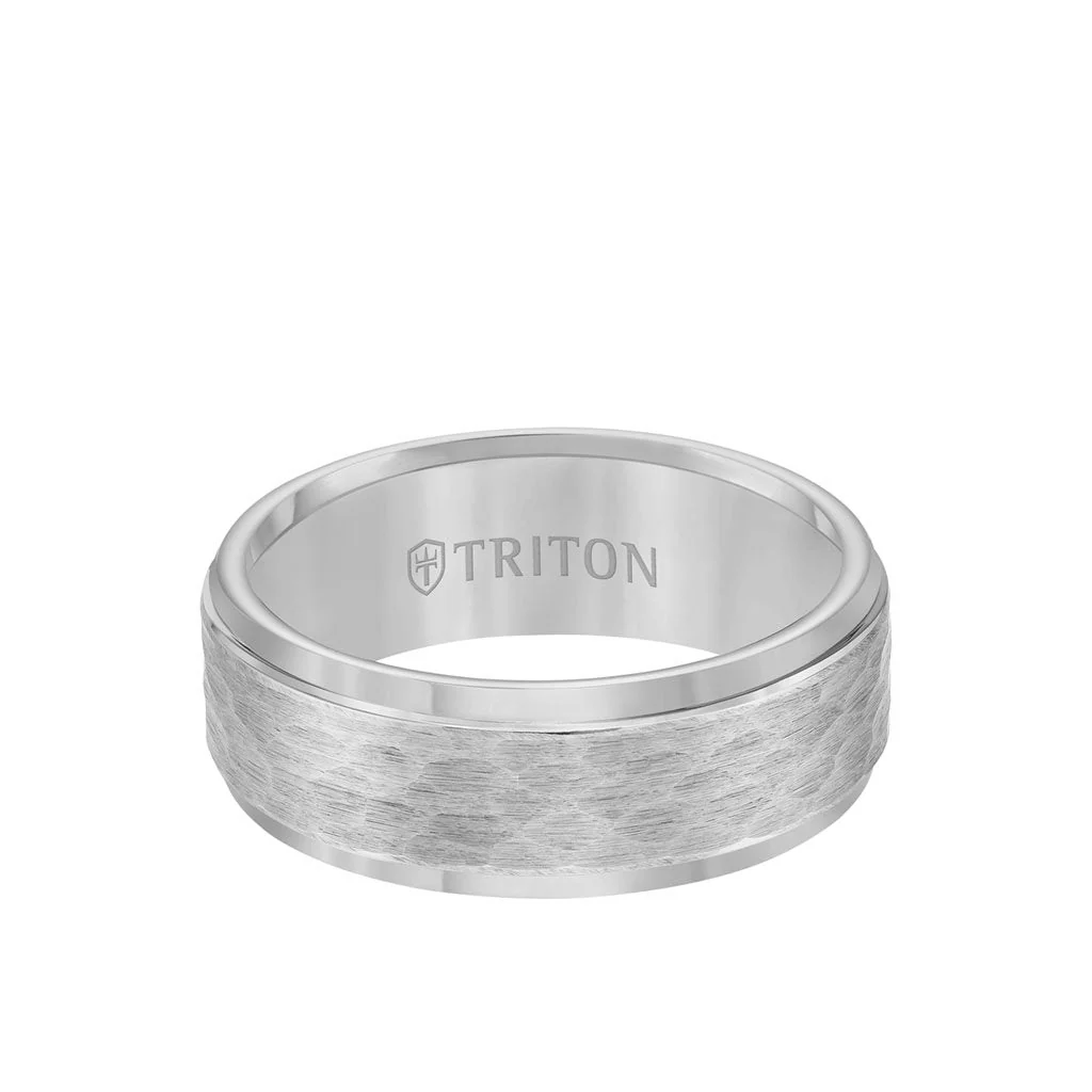 8MM Tungsten Carbide Ring - Hammered Center and Step Edge - Image 4